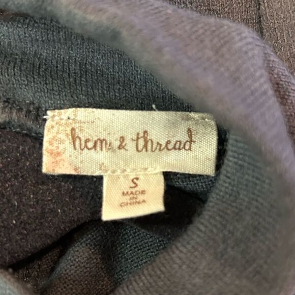 Hem & Thread dress - Picture 3 of 4